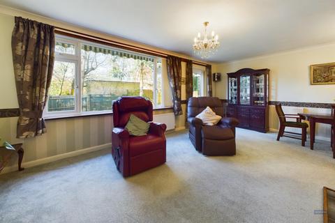 34 Hocombe Drive, Chandler's Ford, Eastleigh, SO53 5QE