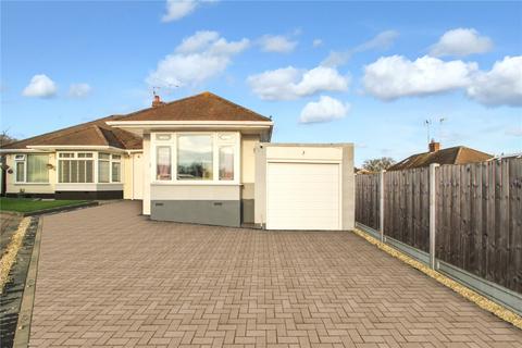 3 bedroom bungalow for sale, Fairway Gardens Close, Leigh-on-Sea, Essex, SS9