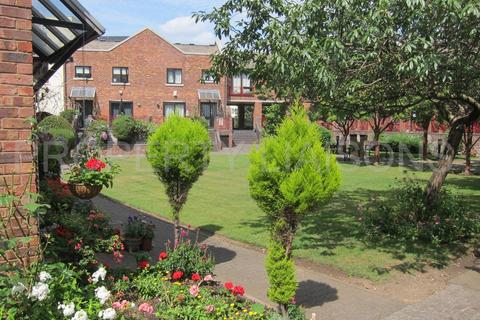 61 Prospect Place, London, E1W 3TJ