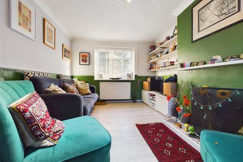4 Devon Avenue, Cheltenham, GL51 8AP