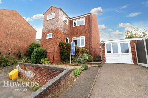 3 bedroom detached house for sale, Waveney Road, Bungay