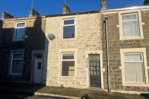 2 bedroom terraced house to rent, Bridge Street, Rishton Blackburn