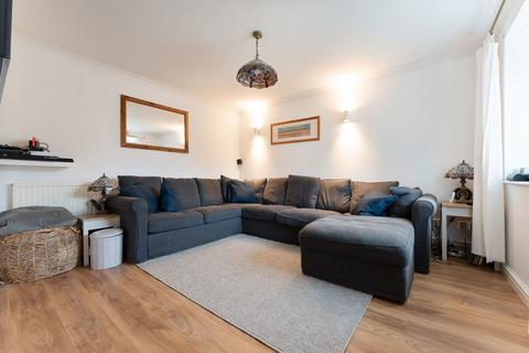 18 Angler Road, Salisbury, SP2 9PB