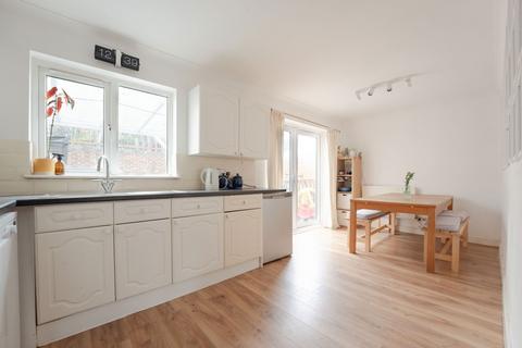 18 Angler Road, Salisbury, SP2 9PB