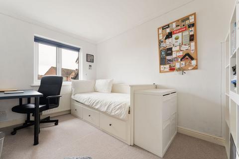 18 Angler Road, Salisbury, SP2 9PB