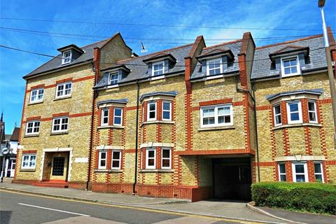 Tantivy Court, Queens Road, WATFORD