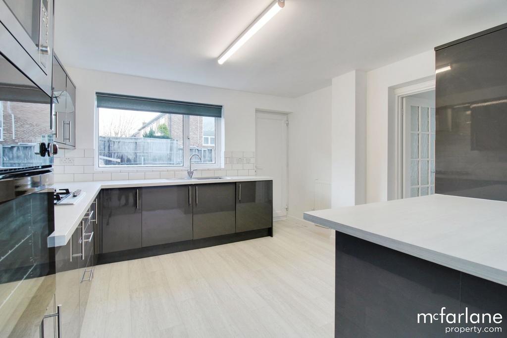 Kitchen/Dining