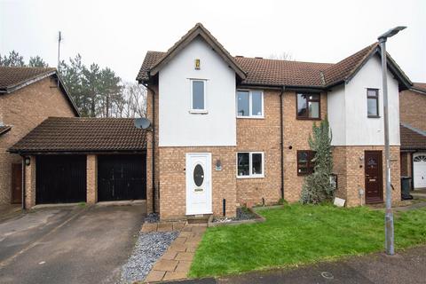 3 bedroom semi-detached house for sale, Chatsworth Drive, Wellingborough