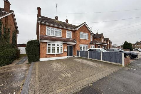 3 bedroom semi-detached house for sale, Chelmer Drive, Hutton, Brentwood