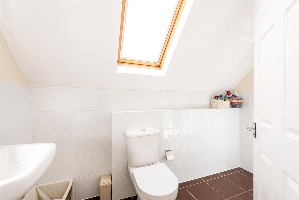 Bedroom Two En Suite
