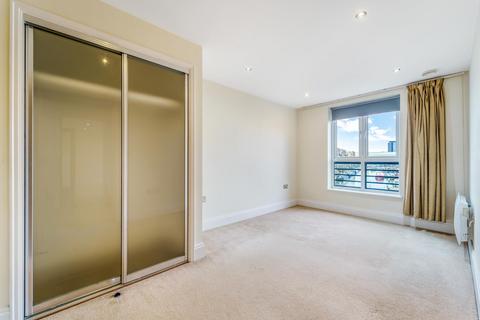 42, Dorey House High Street, Brentford, TW8 8LD