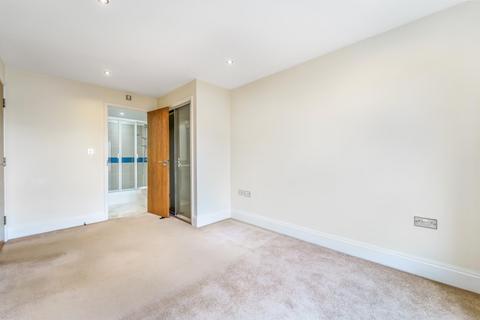 42, Dorey House High Street, Brentford, TW8 8LD