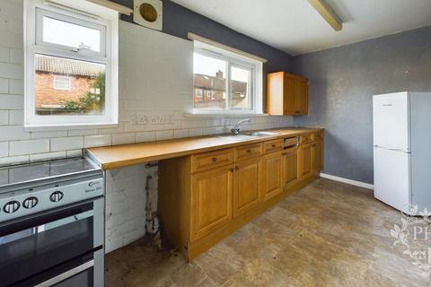 3 bedroom semi-detached house for sale, Penistone Road, Middlesbrough, TS3 0ED