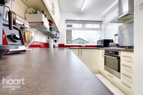 140 Hazelwood Close, Cambridge, CB4 3SP