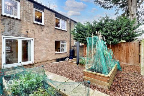 140 Hazelwood Close, Cambridge, CB4 3SP