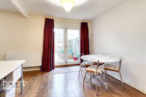 140 Hazelwood Close, Cambridge, CB4 3SP