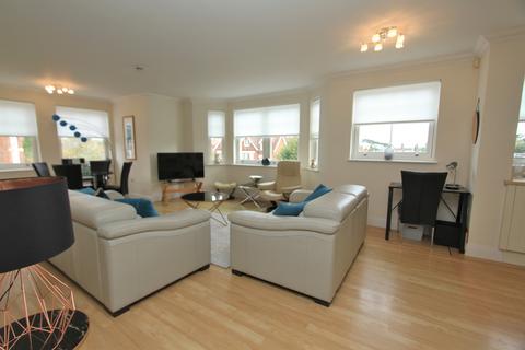 2 bedroom apartment for sale, Buxton Road , Eastbourne  BN20