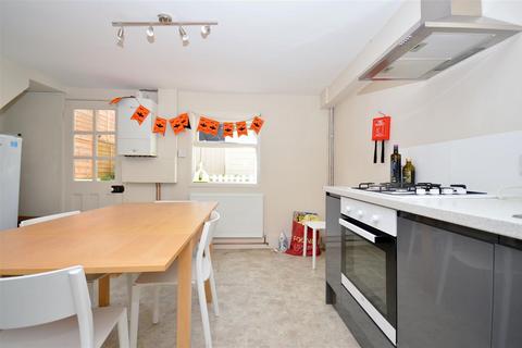 5 bedroom house to rent, Kingsbury Road, Brighton BN1