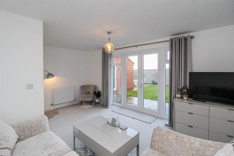 3 bedroom detached house for sale, Haywood Drive, Wakefield WF1