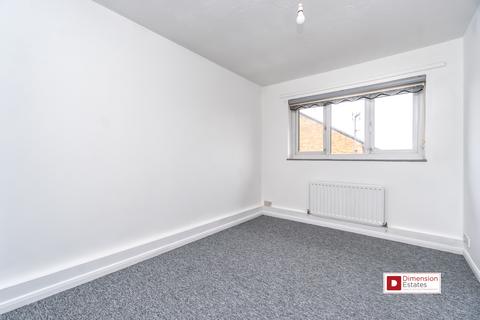 2 bedroom apartment to rent, Park View Road, London, N17