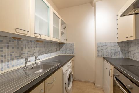 2 bedroom flat for sale, 47 2f2, Causewayside, EDINBURGH, EH9 1QF