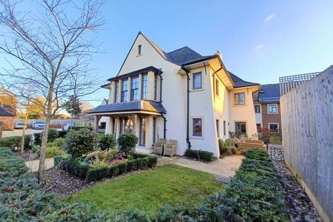 2 bedroom retirement property for sale, London Road, Marlborough, SN8 2FN