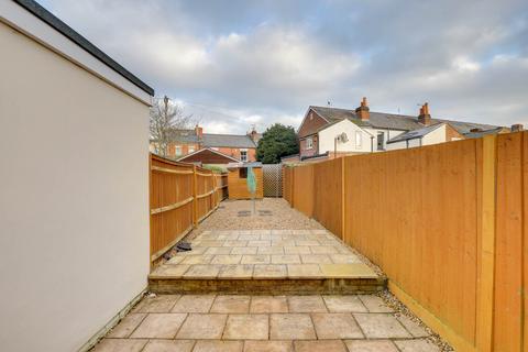 2 bedroom terraced house for sale, Gosbrook Road, Reading