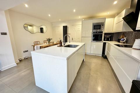 19 Bescot Way, Thornton-cleveleys, FY5 3QA
