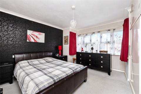 4 bedroom semi-detached house for sale, Irvine Road, Littlehampton, West Sussex, BN17