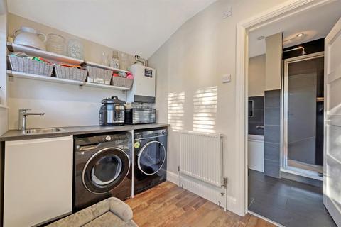 109 Rayleigh Road, Hutton, Brentwood, CM13 1LX