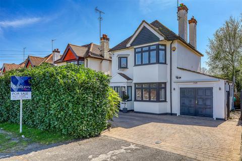 109 Rayleigh Road, Hutton, Brentwood, CM13 1LX