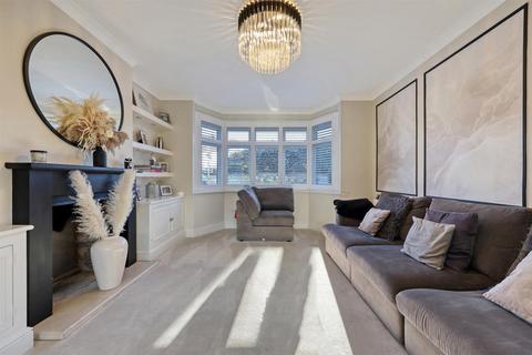 109 Rayleigh Road, Hutton, Brentwood, CM13 1LX