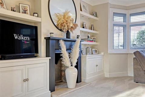 109 Rayleigh Road, Hutton, Brentwood, CM13 1LX