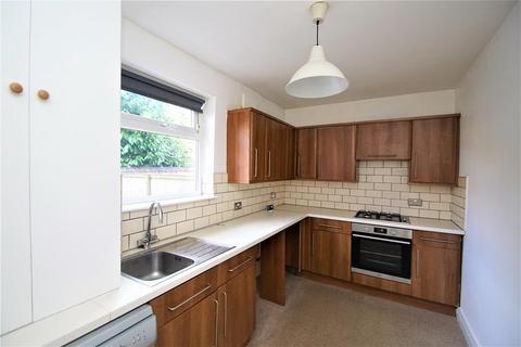 3 bedroom terraced house to rent, Birch Crescent, Leeds