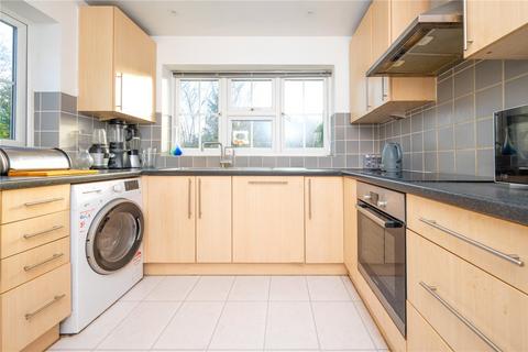 3 bedroom maisonette for sale, Westminster Court, St. Albans, Hertfordshire