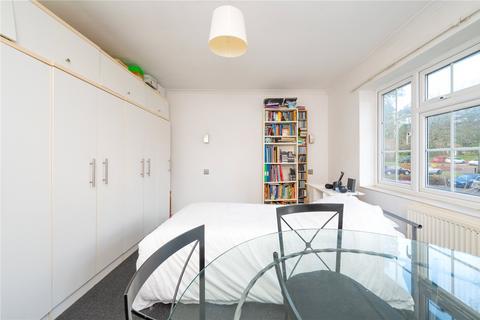 3 bedroom maisonette for sale, Westminster Court, St. Albans, Hertfordshire