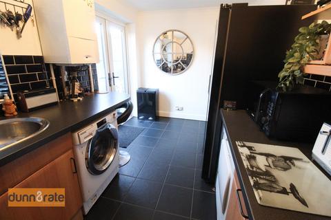 5 Hadden Close, Werrington, Stoke-on-trent, ST9 0PG