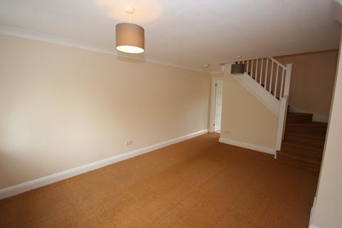 2 bedroom terraced house to rent, Lyndford Terrace, Hart GU52