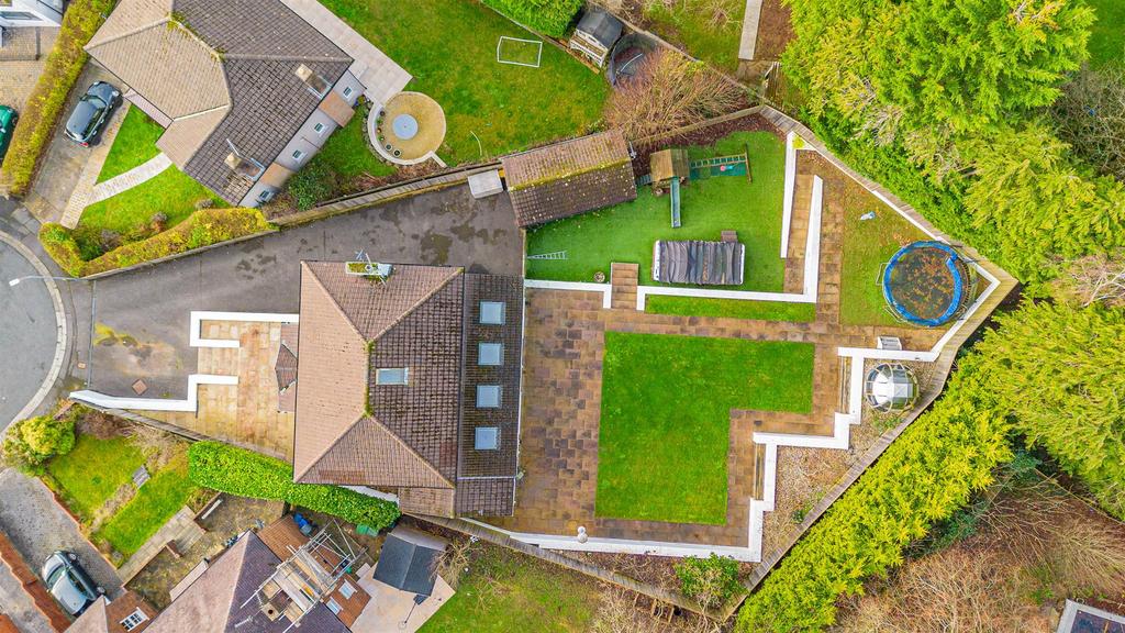 Bronwydd Close Drone-7.jpg