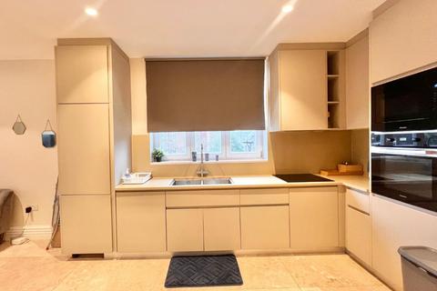 2 bedroom flat to rent, 69 Brampton Grove, London NW4