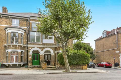 3 bedroom flat for sale, Lady Margaret Road, London