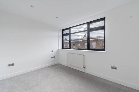 2 bedroom flat for sale, Eloise House, London SE25