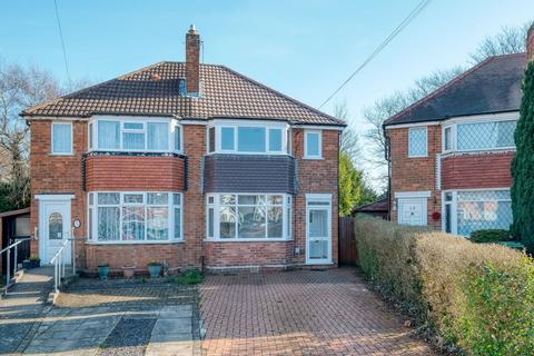 3 bedroom semi-detached house for sale, Orchard Avenue, Solihull, B91 2LS