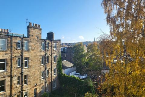 2 bedroom flat to rent, Millar Crescent EH10