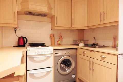 2 bedroom flat to rent, St John's Road EH12