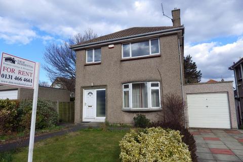 3 bedroom detached house to rent, Swanston Avenue, Edinburgh EH10