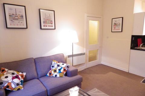 1 bedroom flat to rent, Wardlaw Place EH11