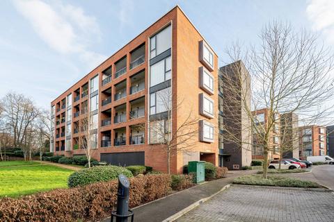 1 bedroom flat for sale, Ebony Crescent, East Barnet, Barnet, EN4