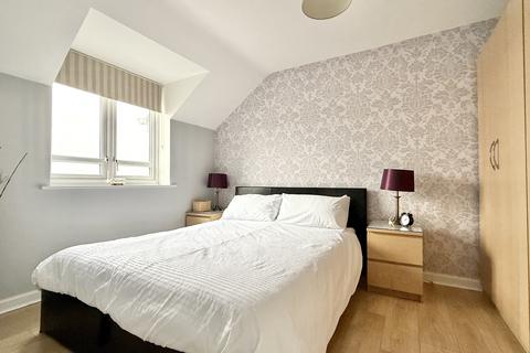 2 bedroom penthouse for sale, Hamlet Way, Stratford-upon-Avon CV37