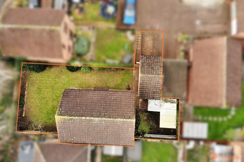 8 Swallowfield, Werrington, Peterborough, PE4 5BN
